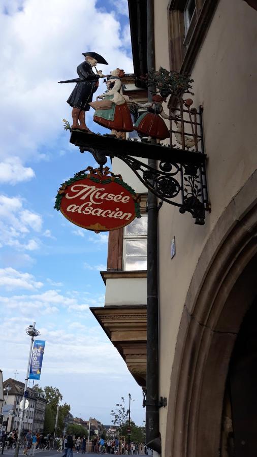 Un séjour de Charme à Estrasburgo Exterior foto