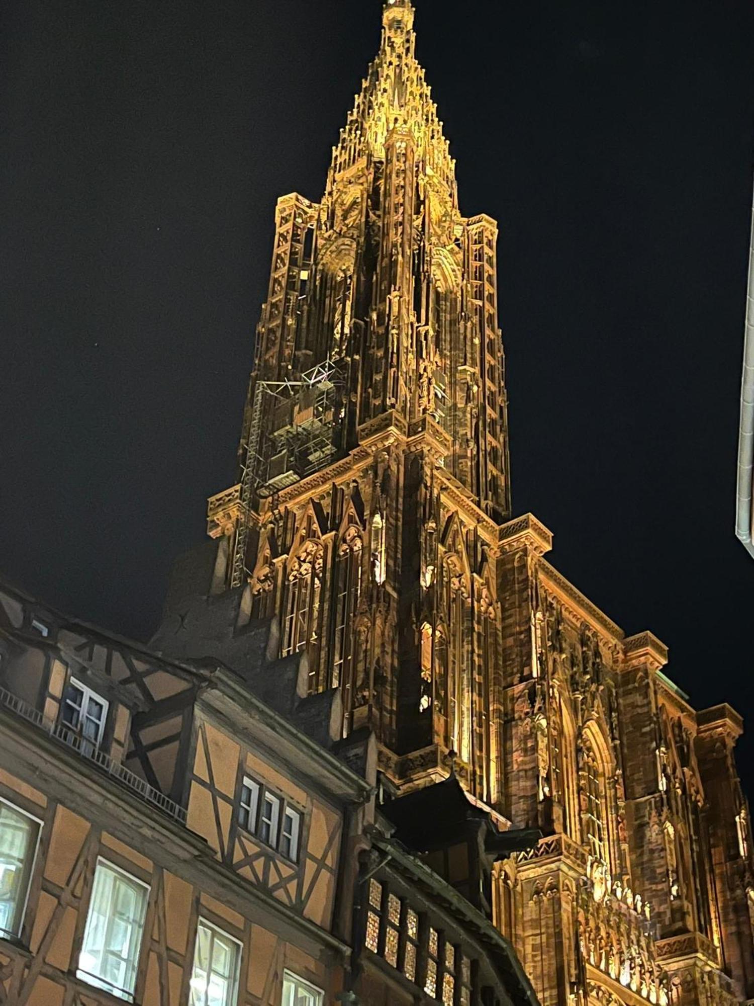 Un séjour de Charme à Estrasburgo Exterior foto